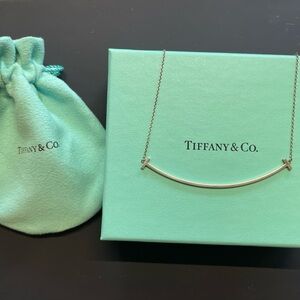 Tiffany & Co. Large T Smile Necklace In Silver